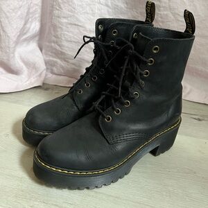 Like-new Dr. Martins size 8